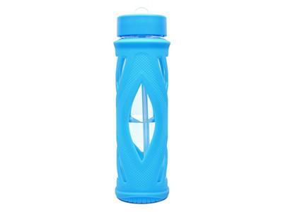 زجاجة ماء رياضية مع شفاطة الشرب